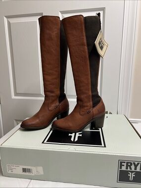 Frye Women's Leather Tall Heel Boots Janis Gore Tall Whiskey 2.75” heel size 7 M